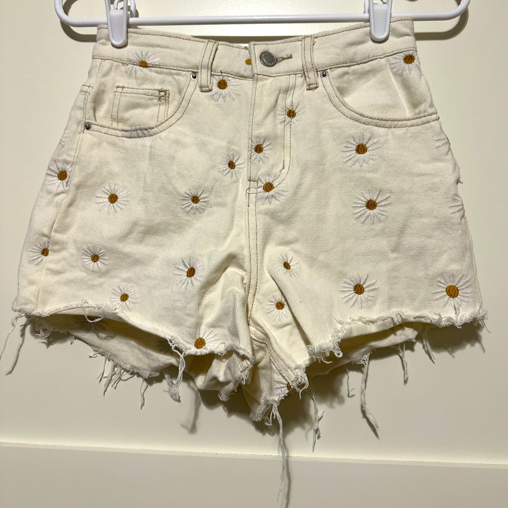 Khaki and Blue Women’s Shorts in Cream